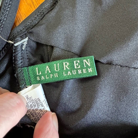 COPY - Ralph Lauren bikini top size 14 padded front ruche adjustablestrap$80 NEW - Picture 7 of 8